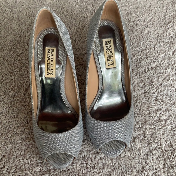 Badgley Mischka formal heels - Picture 3 of 6